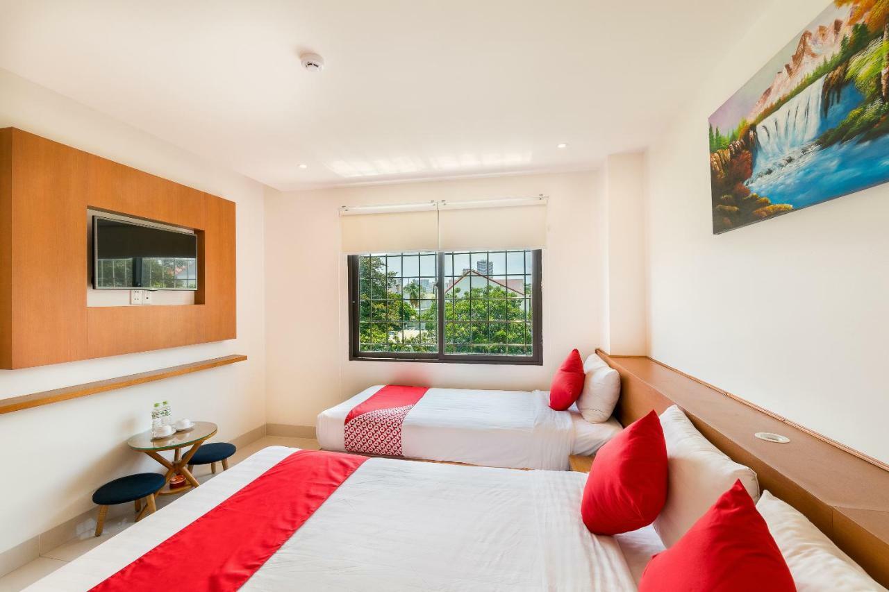 Oyo 284 Diamond Hotel Đà Nẵng Extérieur photo
